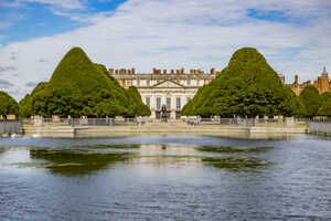 Green Meadow Furniture RHS Hampton Court