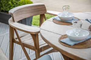 Green Meadow Furniture RHS Hampton Court Garden Festival